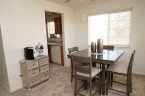 Beautiful 2 Bedroom Duplex in Monte Vista - Image 3