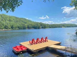 The Red Canoe Cottage - Image 3