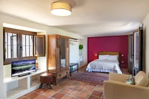 Spectacular Andalusian home away from home! - Image 5