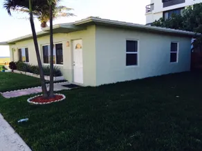 Pompano Beach Private Ocean Cottage Unit 13 - Image 4