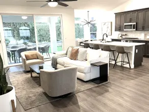 Contemporary Home in Best location! - Image 5