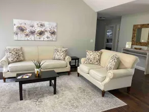 Cozy 3 bedroom Home - Great Area! - Image 3