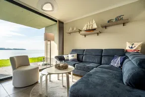 Cozy apartment with fantastic sea views - Image 3