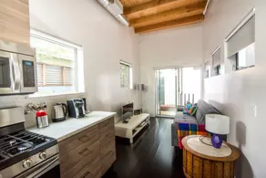 Beach House Venice Beach Modern Arch Luxury Hem Abott Kinney Venice Pier - Image 3