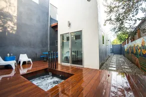 Beach House Venice Beach Modern Arch Luxury Hem Abott Kinney Venice Pier - Image 2