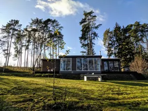 Lakeside house – 3,000 m² – with rowboat and air conditioning - Image 5