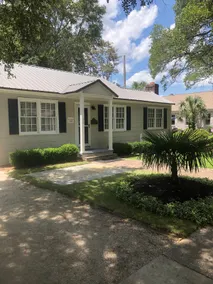 Rice Cottage in Historic District - Image 2