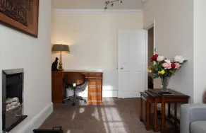 Beautiful , stylish apartment in Leamington Spa - Image 2