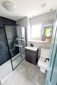 Spacious 5bed house, FREE parking, NO PARTY ! - Image 5