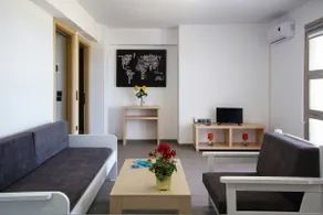 Ben's Homes Ariadne - Image 3