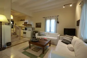 Anassa Boutique Beach House - Image 2