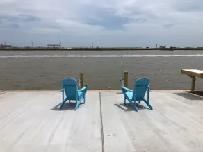 “Little Salt” GREAT LOCATION on intercoastal! Catch fish from backyard - Image 4