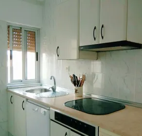 Centrally located apartment in Ciudad Rodrigo - Image 4