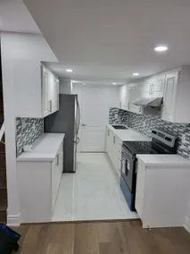 Bright and Specious 3 bedrooms 2 washrooms 🚻 - Image 2