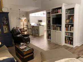 Game Day / Fall move-in / Graduation Rental - Image 3