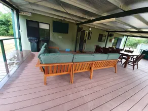 SEACLUDED-HOLIDAY HOUSE close to the beach, with Pool & deck - Image 4