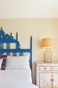 Charming Manzanita Blue Cottage - Image 2