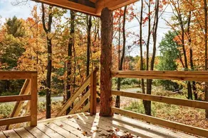 Large Hidden Cabin - ”Ophelia's Cabin” - sleeps 6 - Image 3