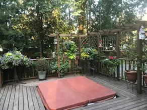 Cozy Log Cabin - Image 3
