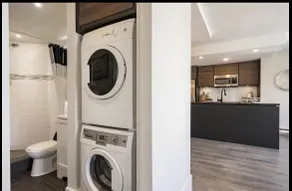 Gorgeous 2 rooms 2 bath BEST location+Pool+Beach - Image 2
