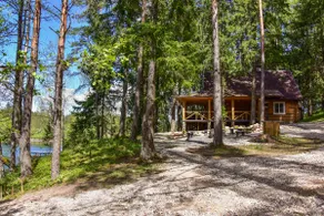 Vidūnų Homestead | Lake, Campfire - Image 2