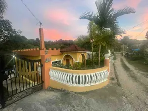 Swing Bed in the Hills: Secure Escape, Fast wifi - Image 3