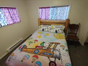 Newly rehabbed Movie theme 3 bedroom unit! - Image 3