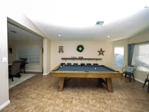 Spacious house with pool heater, hot tub, billiards - Image 4