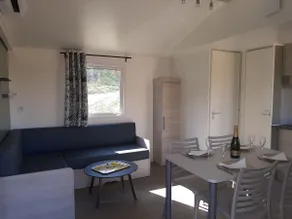 Charming mobile home facing Baie Saint Michel - Image 2