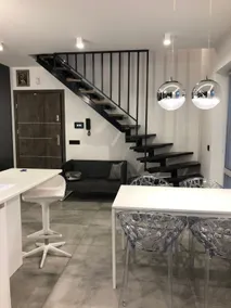 Two-level apartment with two bathrooms 10 people - Image 3