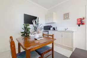A7 - Escape the city - studio with FREE parking - Image 3