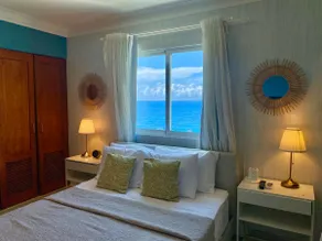 Charming Sea Side Apartment with Spectacular View - Image 5
