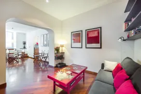 DELIGHTFUL TWO-ROOM APARTMENT IN DOWNTOWN - Image 3