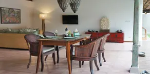 Cili Emas Luxury Pool Villa/Co-living & Co-working - Image 4