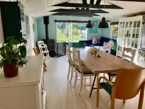 Colourful, calm & kid-friendly house - Image 3