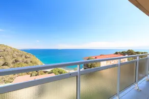 Salou exclusive apartment close to Port Aventura. - Image 3