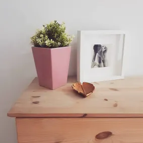 Perfectly-located modern flat w/ self-checkin - Image 5