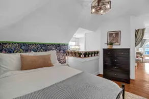 Urban Loft 2-story 1BR Near DT on Historic Street - Image 5