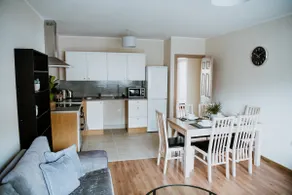Spacious and comfortable 2-bedroom apartment - Image 4
