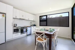 Husky Sands I Pet Friendly I 5 Mins Walk to Beach - Image 5