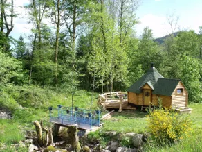 The Domaine du Châtelet. The Romantic Kota Cabin - Image 5