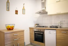 Mursa Apartment III - Image 4