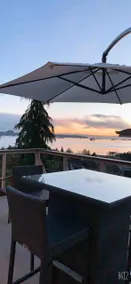Beach house- Stunning Ocean & City Views | West Van Retreat - Image 2