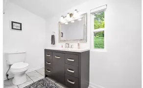 Proctor Landing -Lakefront Pet friendly! Fire pit! - Image 2