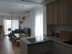 Bright and newly renovated apartment 50m from the beach - Image 4