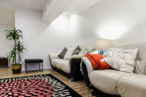 Charming 2BD flt in Trendy Bushwick - Image 4