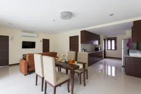 Family Room 1 Lai Thai Condominiums SHA + Extra - Image 3