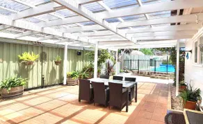 Rosebud Sea Central Holiday Home - Image 4