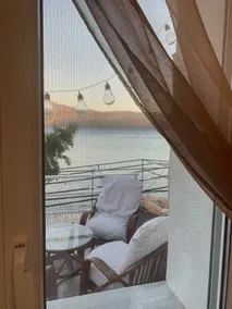 Seaside balcony apartment - Image 4