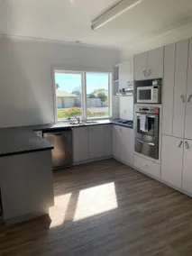 Bright & Comfortable Family Holiday Home! - Image 3